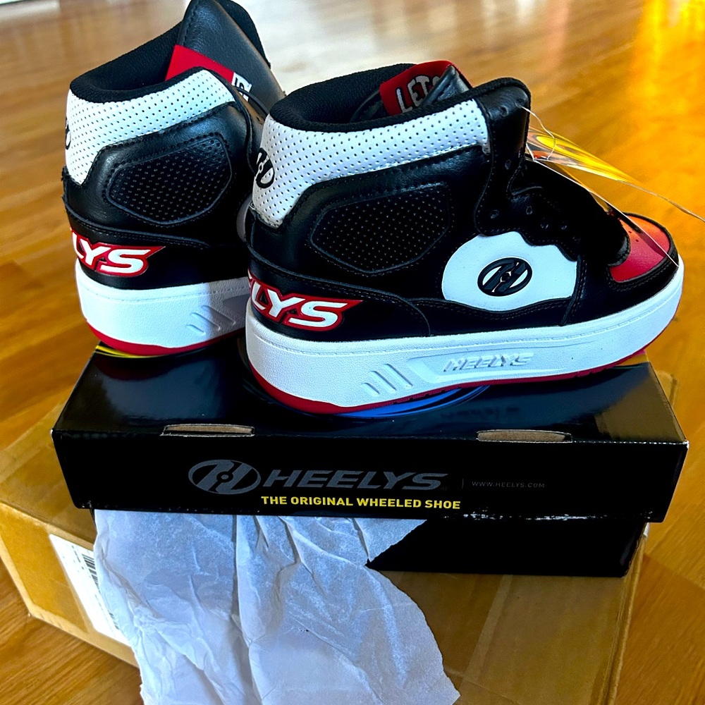 Boys Heely’s